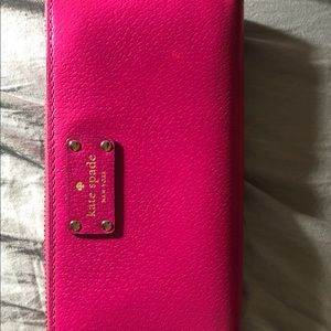 EUC Large Kate Spade Wallet